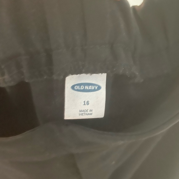 Old Navy Black US16 ankle trouser - Picture 3 of 3